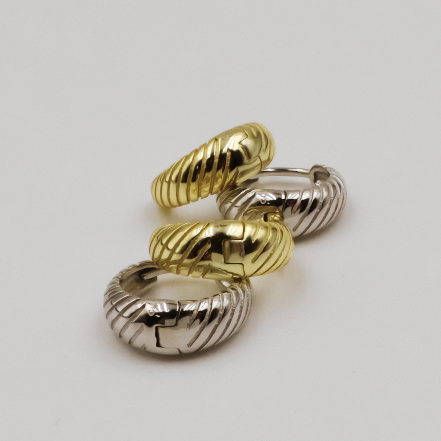 Audrey Huggie Hoop Earrings in Gold