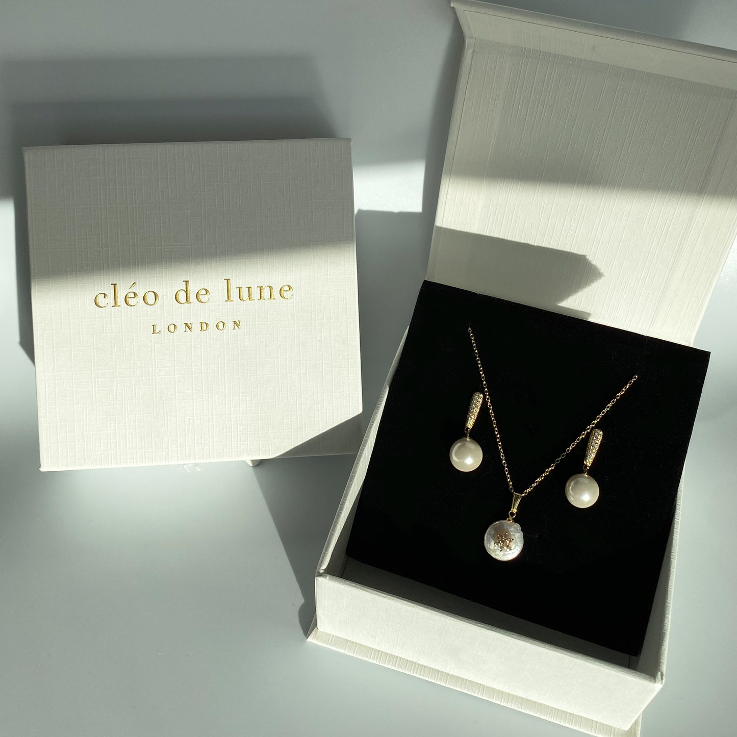 The Eternal Pearl Set