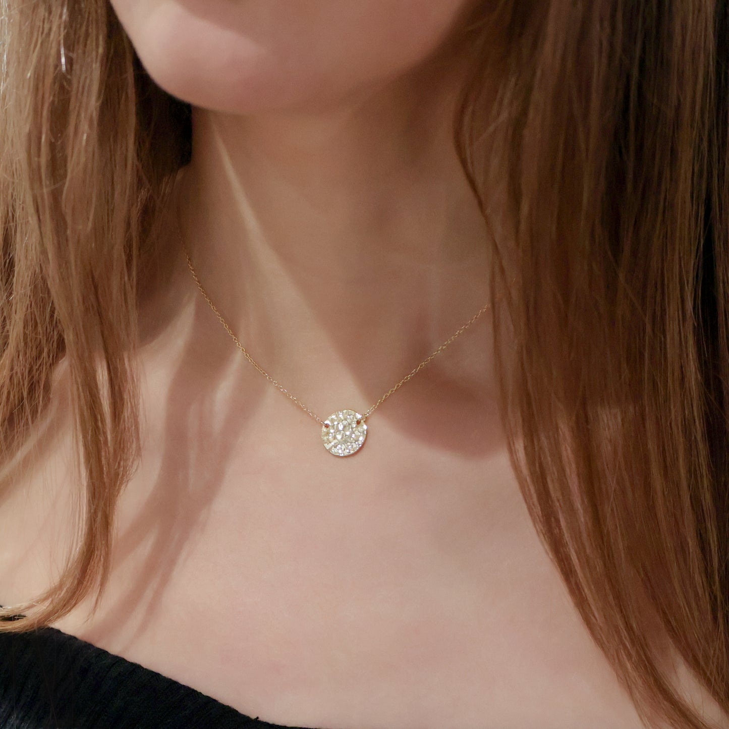 Serene Disc Pendant Necklace in Gold
