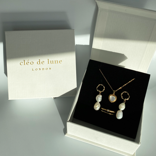 The Lune d'Amour Set